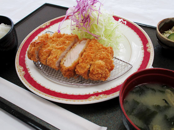 とんかつ定食